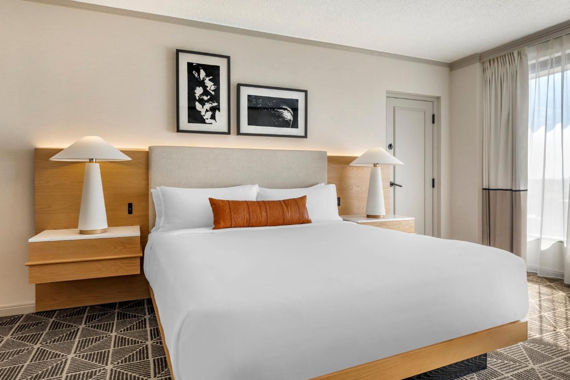 Hotel Omni Las Colinas 4*
